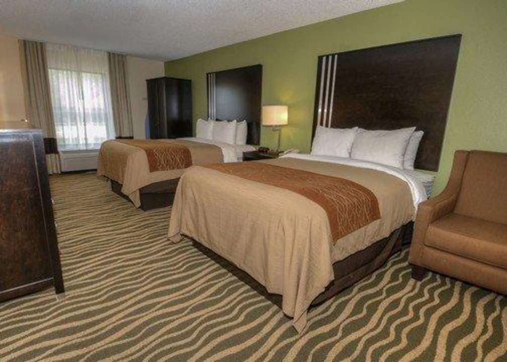 Comfort Inn Near Downtown & Blue Ridge Pkwy Marion Quarto foto